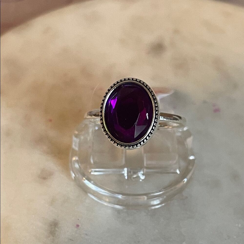 Elegant Purple Gemstone Silver Ring 6.5